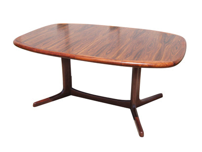 Dyrlund Rosewood Dining Table with Two Leaves